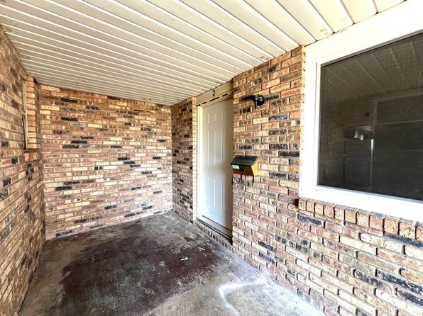 201 Cypress St APT 2