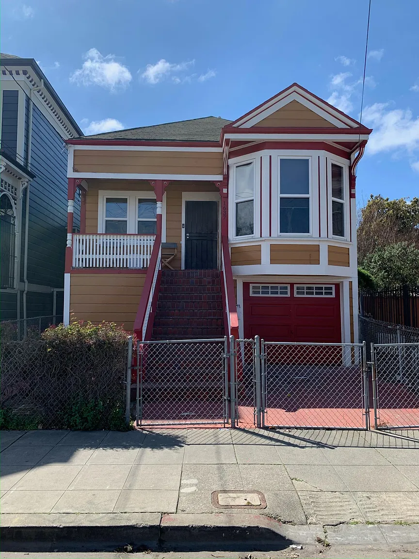 1637 14th St photo 1