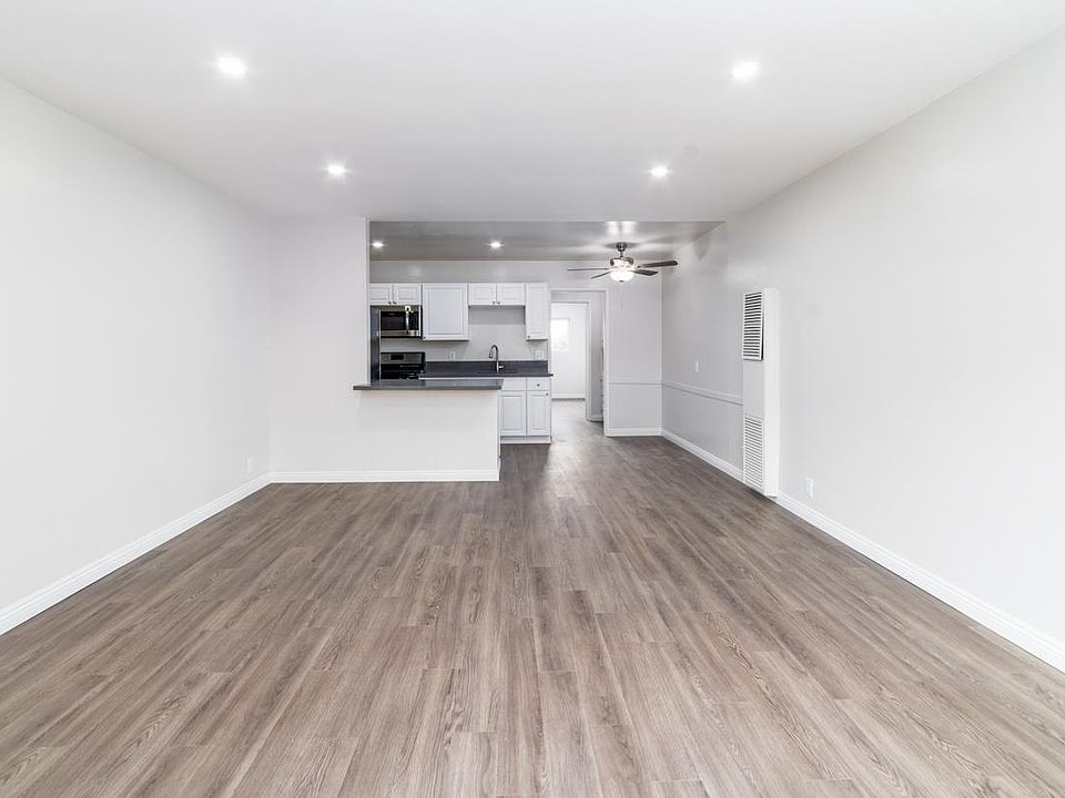 1st image of 618 W Route 66 APT 23
