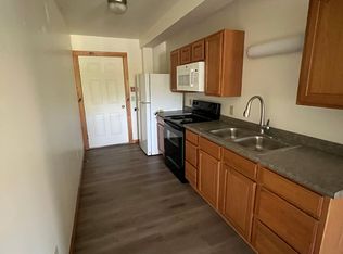 1 Bellows Falls Rd, Putney, VT 05346