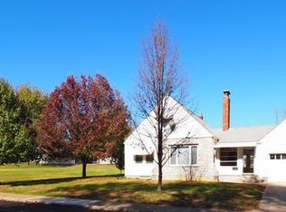 929 S 3rd St, Festus, MO 63028