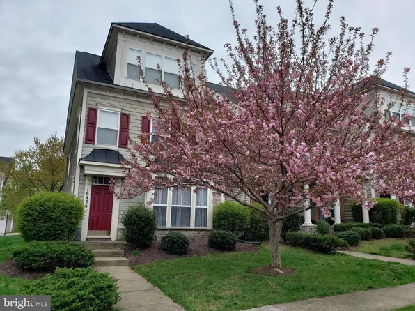 16456 Kenneweg Ct, Woodbridge, VA 22191