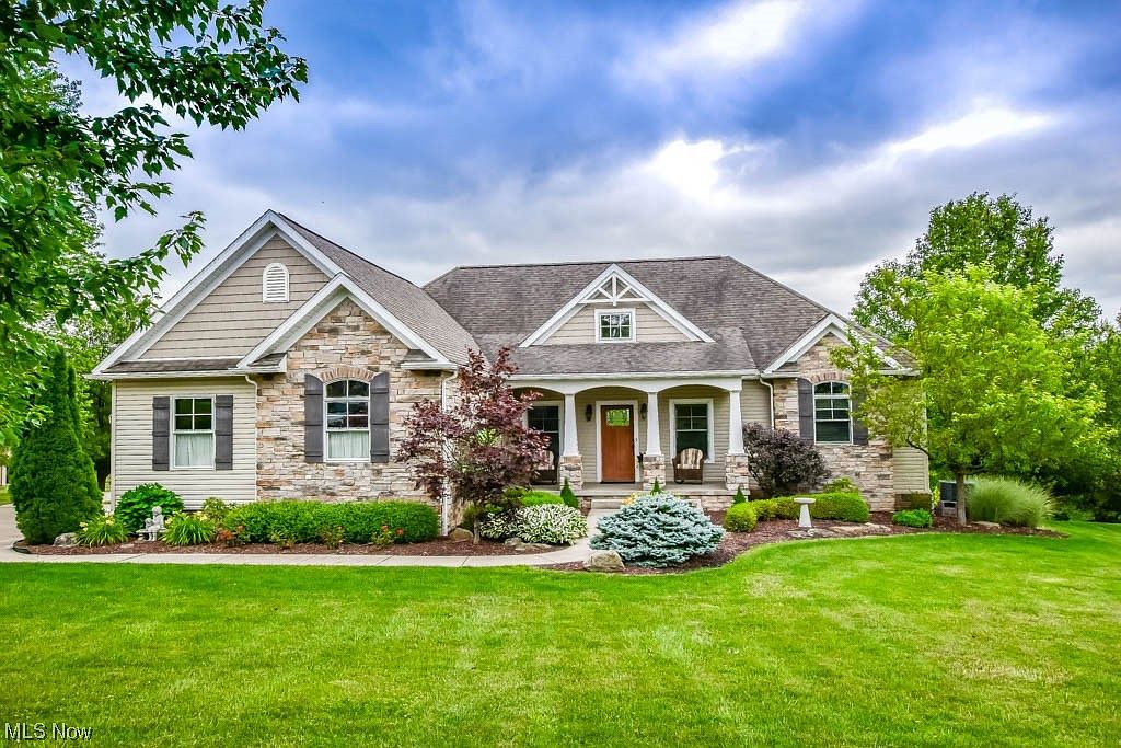 10738 N Laurens Sq NE, Bolivar, OH 44612 Zillow