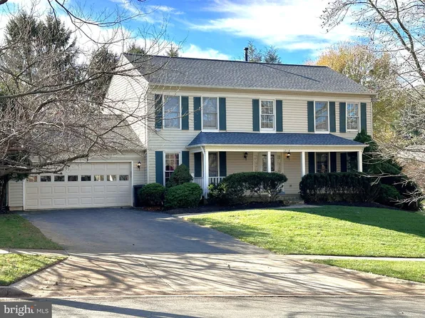 12118 McDonald Chapel Dr, Gaithersburg, MD 20878