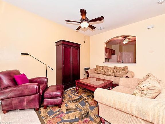 5th image of 9700 Foxhall Way Unit 3