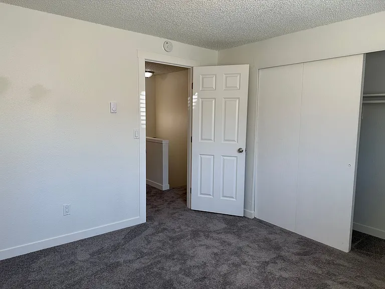 Prestige Townhomes: Stylish 2-Bedroom Living in the Heart of Puyallup — Photo 35