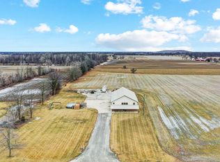 4466 Scofield Carleton Rd, Carleton, MI 48117