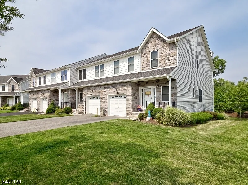 2 bed, 2.5 bath, $3,450 — Photo 4