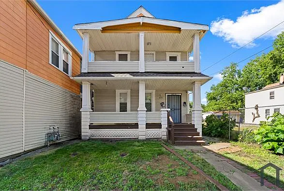 3 bed, 1272 sqft, $1,180 — Photo 1