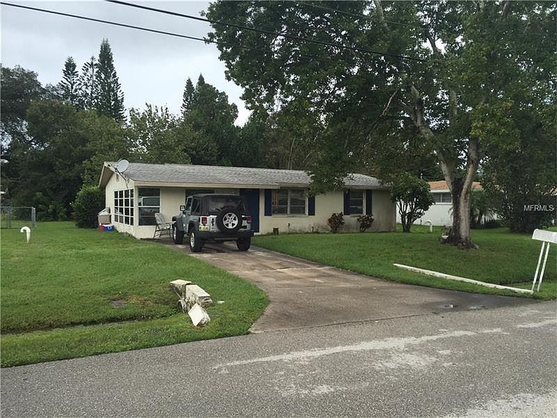 1st image of 3404 Cambridge Dr