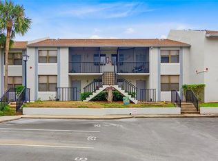 2002 Blue Hawk Ct APT 1724, Clearwater, FL 33762