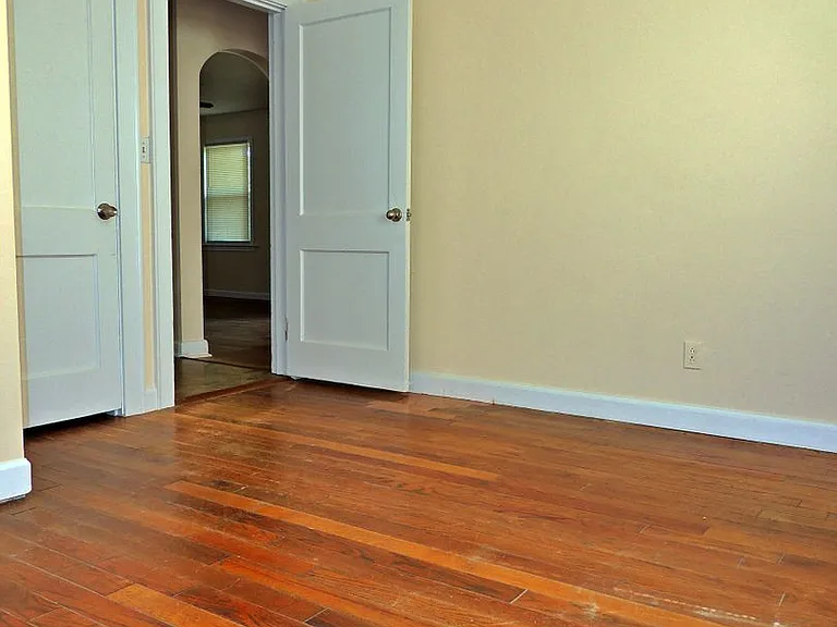 115 Park Dr — Photo 9