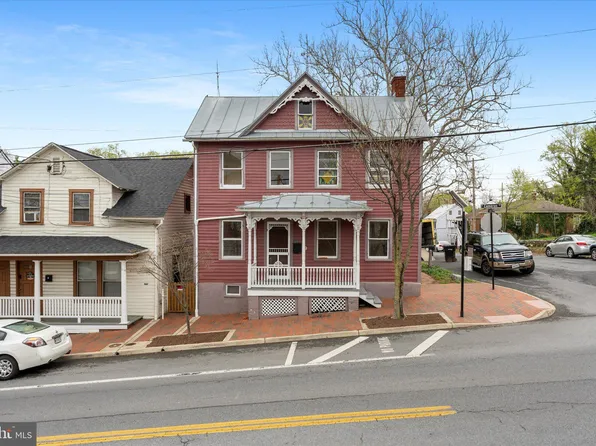 320 S Cameron St, Winchester, VA 22601