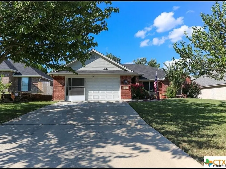 1515 Chardonnay Dr