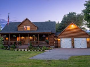 44 Bartlett Rd, Kittery Point, ME 03905