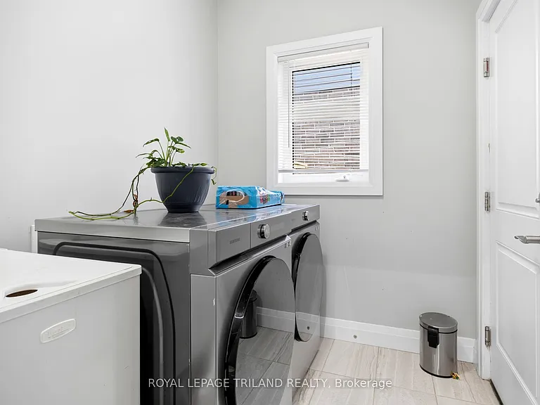 2382 Wickerson Rd — Photo 10