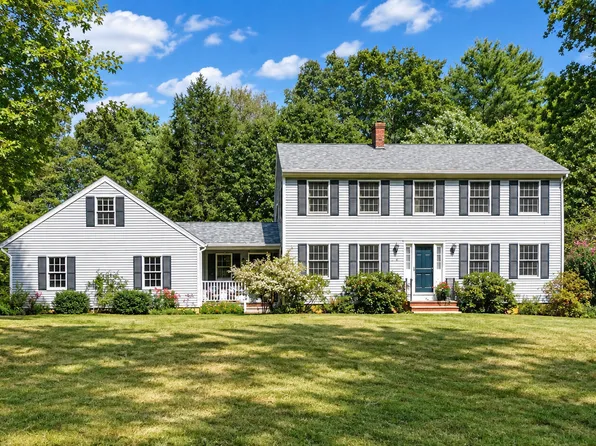 32 Carriage Hill Drive, Windham, ME 04062