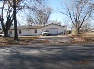 6425 N West Park View St, Wichita, KS 67219