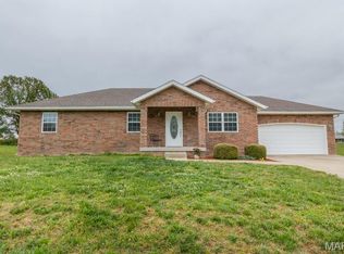 19406 Justice Rd, Lebanon, MO 65536