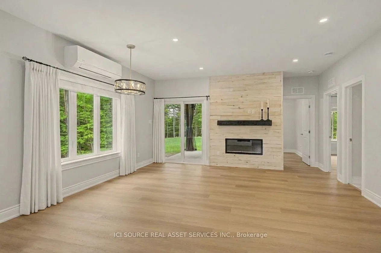 2 bed, $2,695 — Photo 4