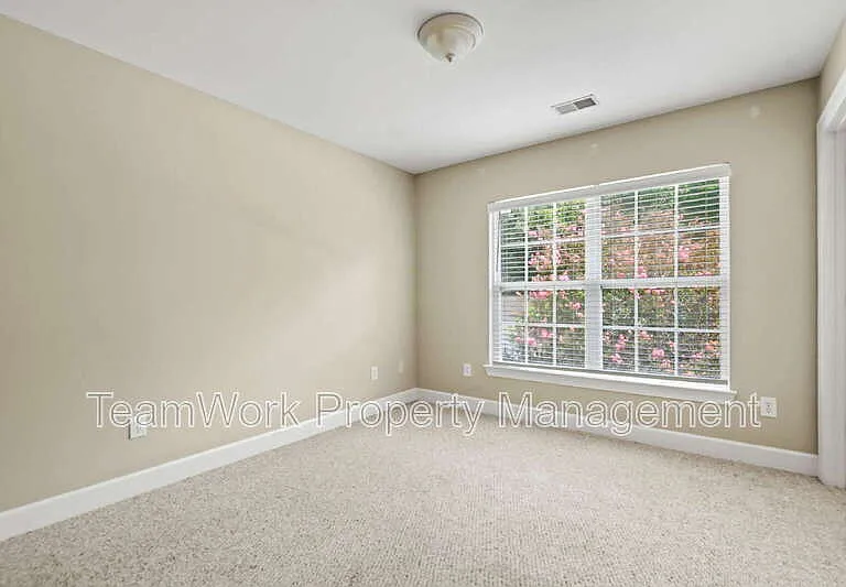2936 Sugarberry Ln — Photo 32
