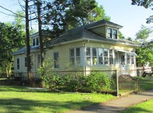 925 Berkshire Ave, Springfield, MA 01151