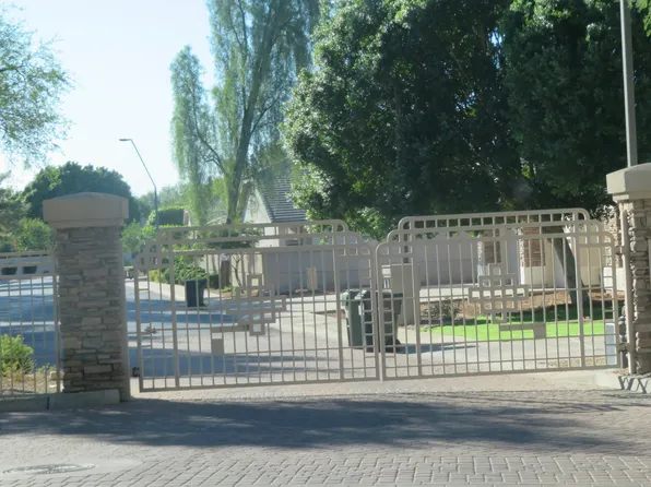 341 W Secretariat Dr, Tempe, AZ 85284