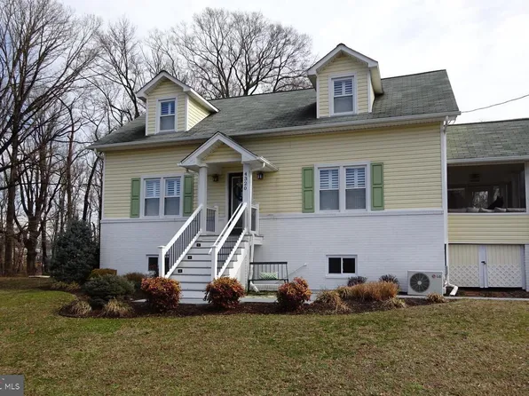 4324 Inn St, Triangle, VA 22172