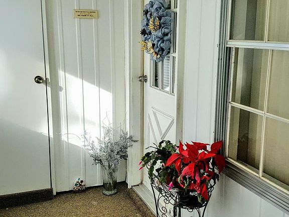 5th image of 1036A Aberdeen Dr