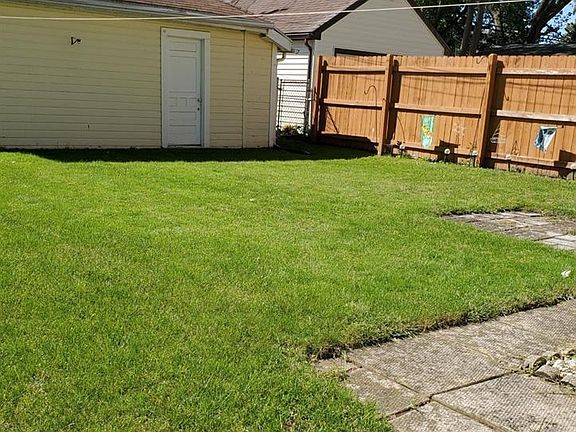 4th image of 308 Hamilton Blvd