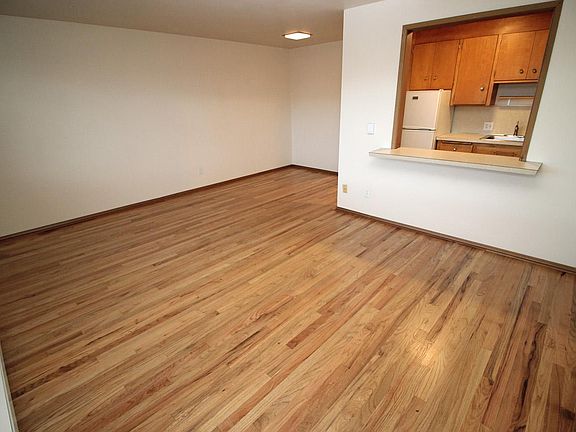 3rd image of 3200 California Ave SW #34