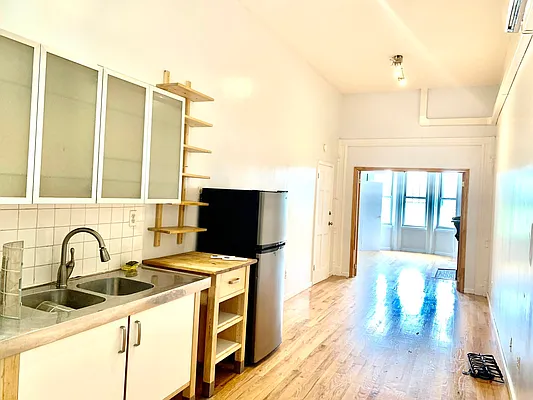 Rented by Roomeze | media 15