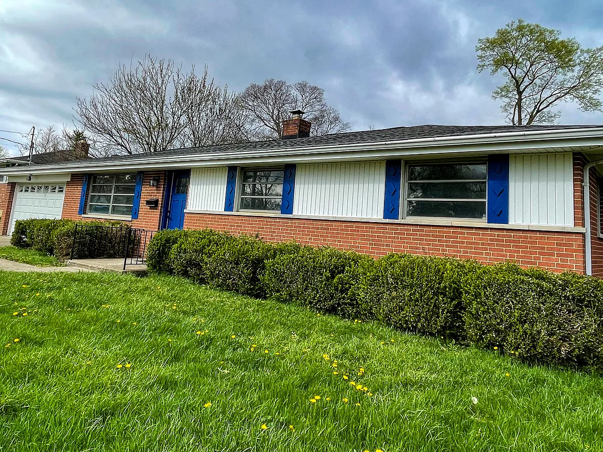 Building Photo - 11091 Prince Ln