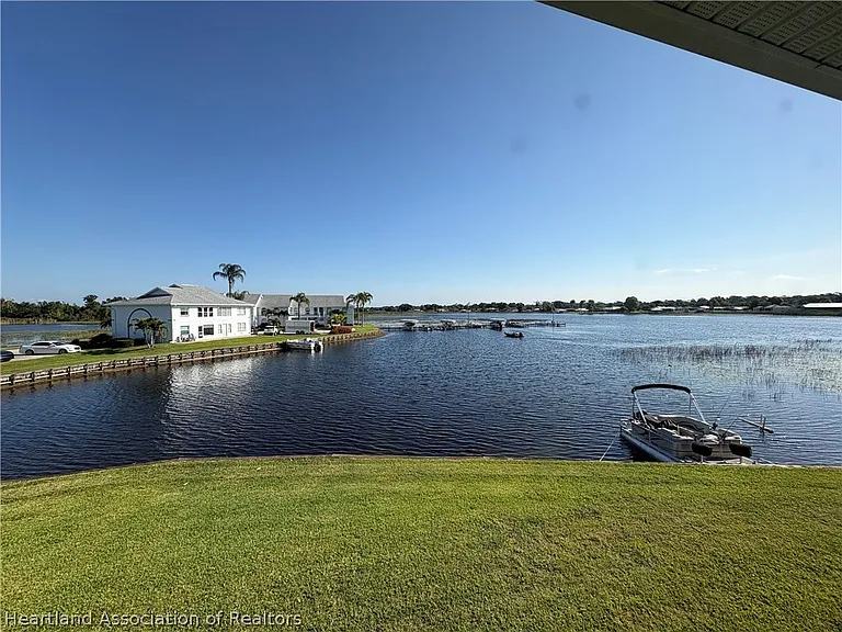 406 Stephen Dr — Photo 16
