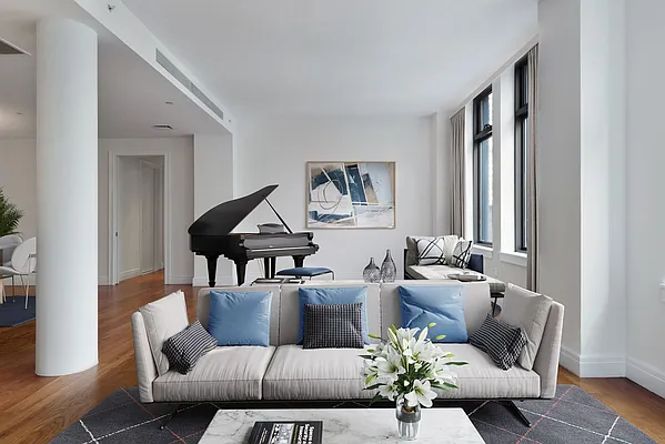 Rented by Compass | media 24