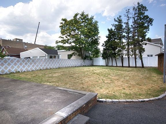 3rd image of 629 New Jersey Ave
