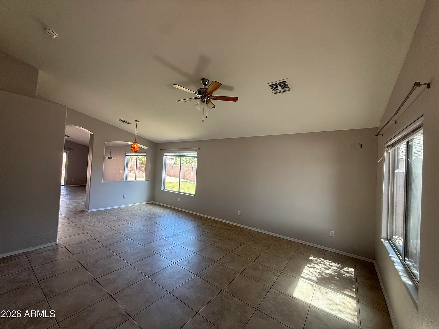 3 bed, 2.0 bath, 1635 sqft, $1,850 — Photo 3