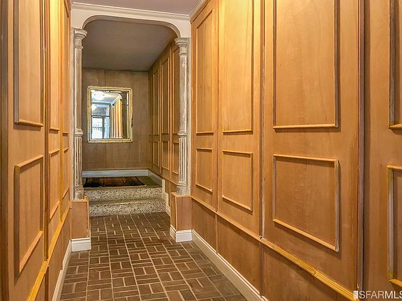 2nd image of 2924 Sacramento St #1