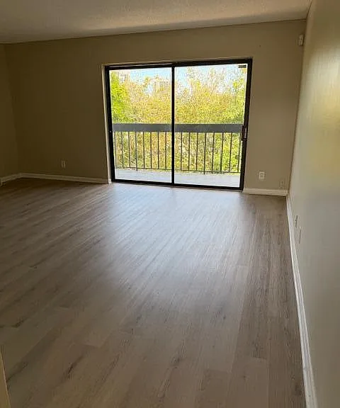 1720 N Congress Ave #406 — Photo 23