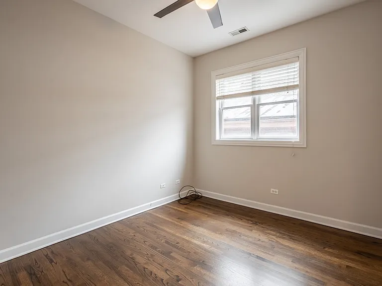 1134 W Fullerton Ave #3 — Photo 9