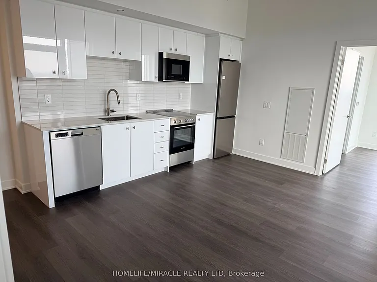 25 Wellington St S #3210 — Photo 10