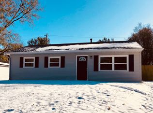 6 California Ct, Urbana, IL