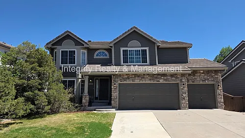 3425 White Oak Ln Photo 1