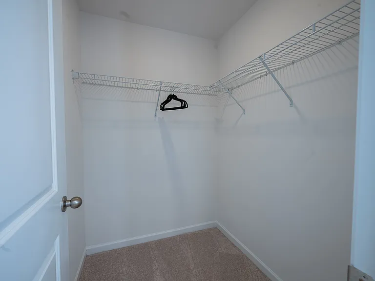 244 Kenoot Dr — Photo 8