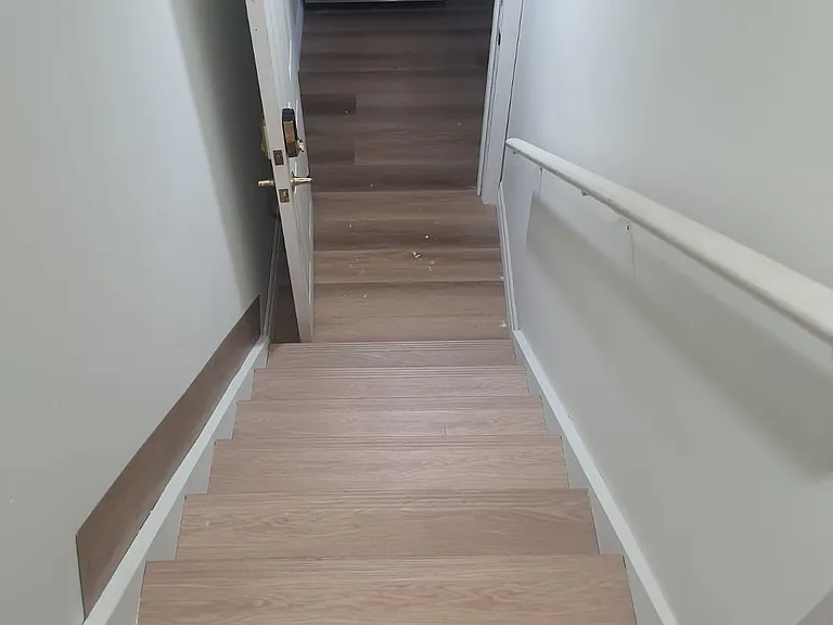 7 Garland Ave — Photo 2