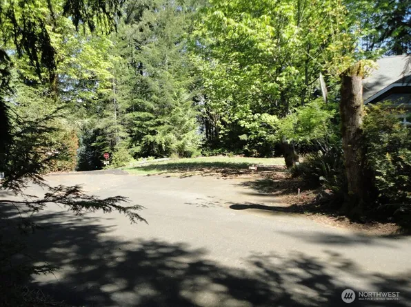758 Promontory Road, Shelton, WA 98584