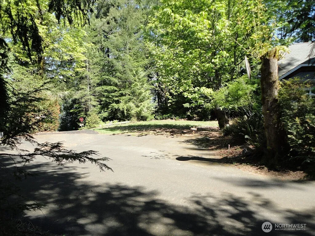 758 Promontory Road photo 1