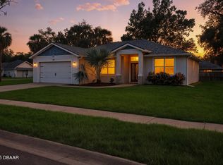 601 English Oaks Dr, Port Orange, FL 32127