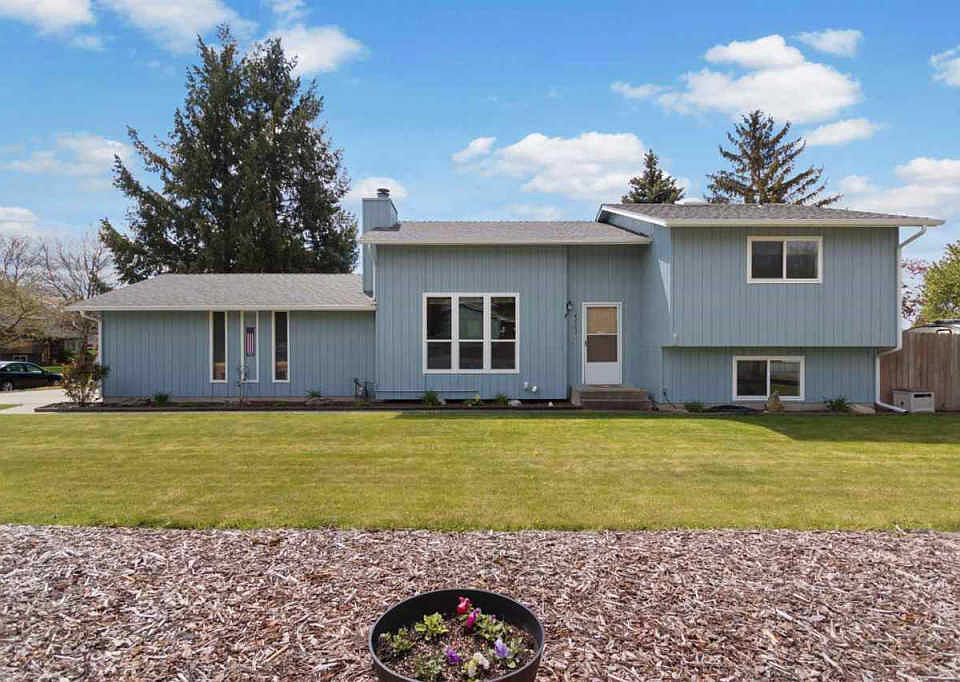 1st image of 4723 N Sunnyvale Dr