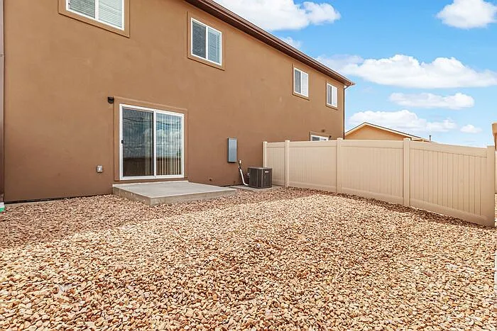 599 Teatro Ct — Photo 19